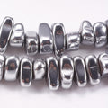 Perles Brins d'hématite synthétique pépites, couleur platine, 4~6x5~12x3mm